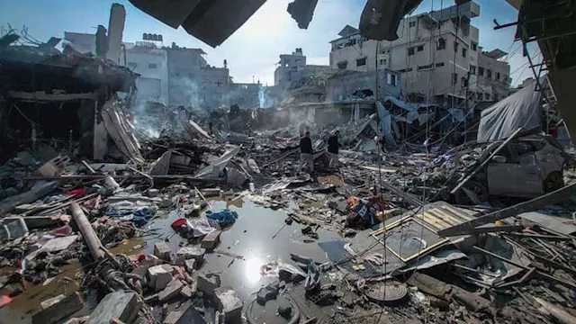 قافلة "زاد العزة" الـ83 تدخل إلى الفلسطينيين في قطاع غزة 1 2025 11 13 10 49 15 844