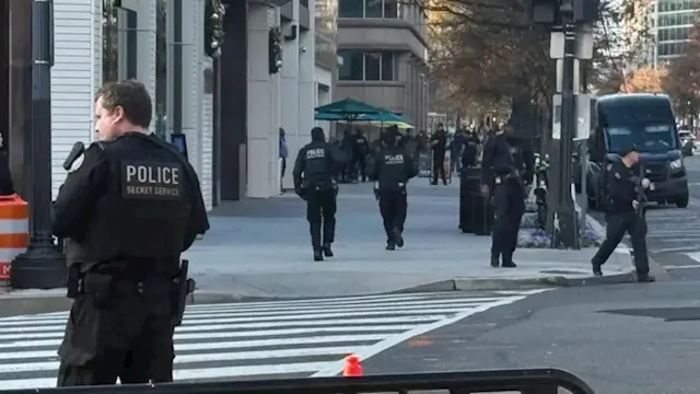 2025 11 26 22 33 30 670