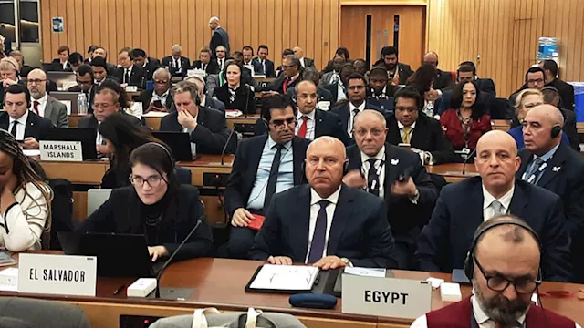 2025 11 28 22 46 1 610