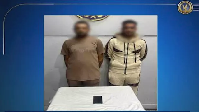 فيديو يوثق الجريمة.. ضبط المتهم بسرقة هاتف داخل محل بالإسكندرية 1 2025 11 30 13 29 12 159