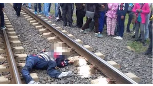 تصادم قطار بشخص في مزلقان زكي بطوخ 1 2025 6 20 23 49 24 538