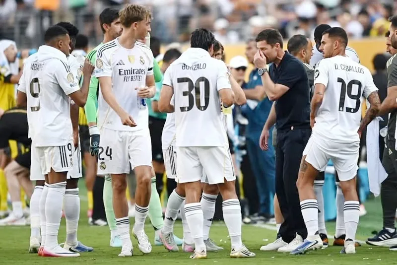 بهذه الطريقة .. ريال مدريد يعالج مشكلة ماستانتونو الطبية لمنع تكرارها 1 image 1756550707 Oyqt