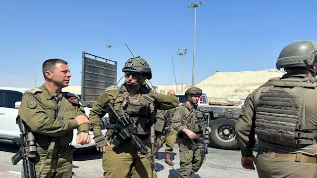 جيش الاحتلال: قتلنا فلسطينيين اثنين في الخليل حاولا تنفيذ عملية دهس 1 2024 11 2 19 33 18 674