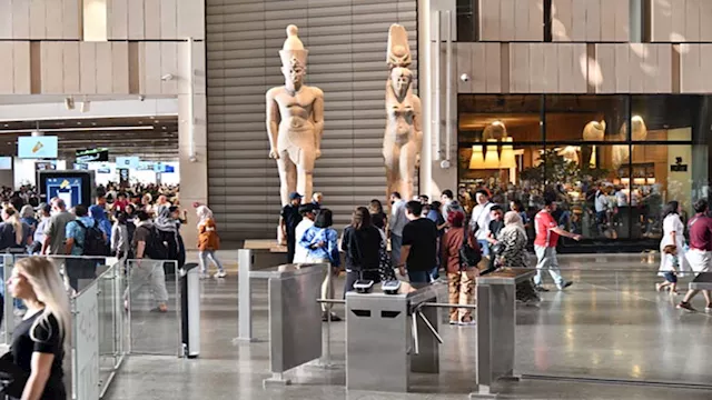 2025 11 10 15 46 46 21