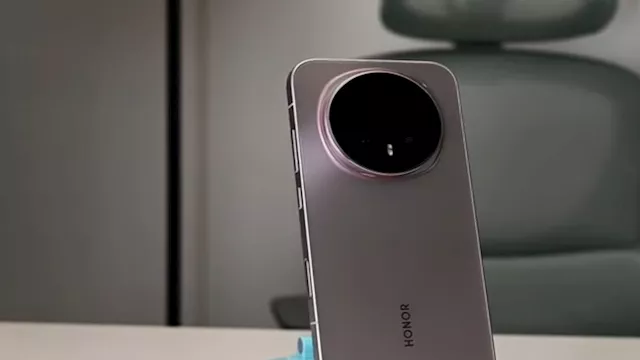 2025 12 10 6 43 4 44