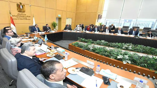 وزير الإسكان يستقبل محافظ قنا لبحث ملفات العمل المشترك 1 2025 12 11 20 18 42 777