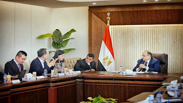 رئيس هيئة الدواء: تعزيز الشراكات الدولية لنقل التكنولوجيا ودعم التصنيع المحلي 1 2025 12 11 23 17 23 897