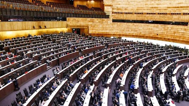 2025 12 12 11 25 38 184