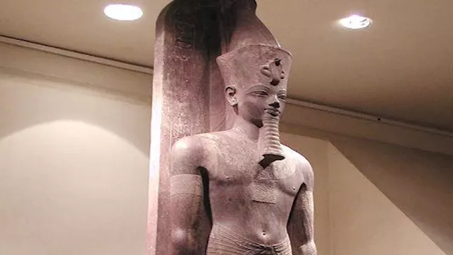 إزاحة الستار عن تمثالَين ضخمَين للملك أمنحتب الثالث بعد ترميمهما 1 2025 12 14 16 26 34 932