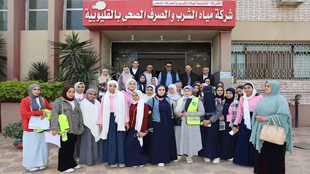طالبات "بنها الثانوية الصناعية" في زيارة توعوية لمحطة مياه 1 2025 12 15 15 23 13 867
