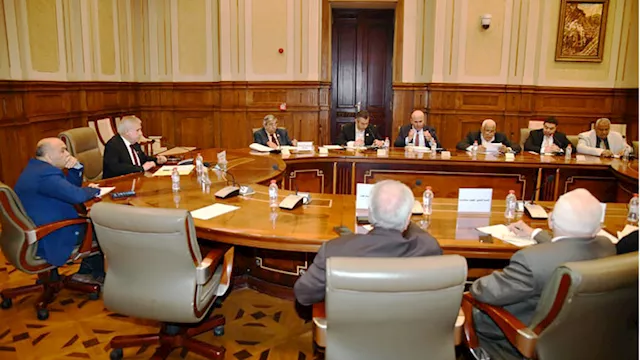 2025 12 17 18 28 43 115