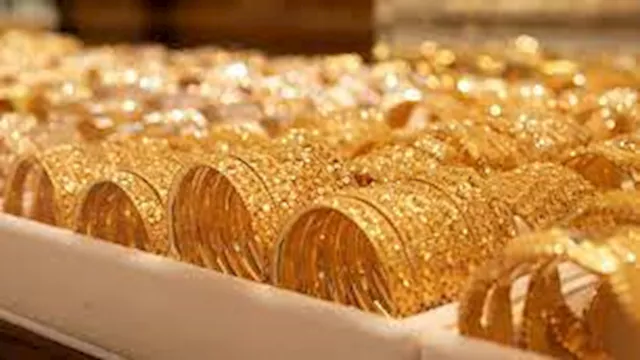 سعر الذهب في مصر اليوم الاثنين 15-12-2025 مع بداية التعاملات الصباحية 1 2025 12 3 16 42 58 201 10