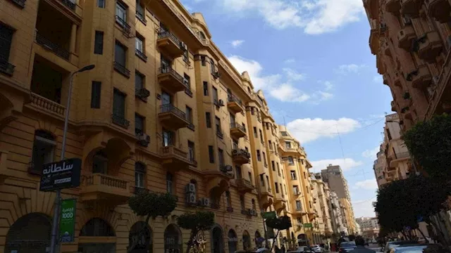 "الفرق هيدفع بأثر رجعي".. تفاصيل زيادة الإيجار القديم بعد بدء العمل بالقانون 1 2025 8 4 16 32 37 439 1