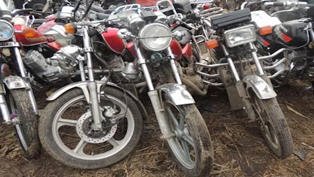 2015 2 28 2 6 30 366